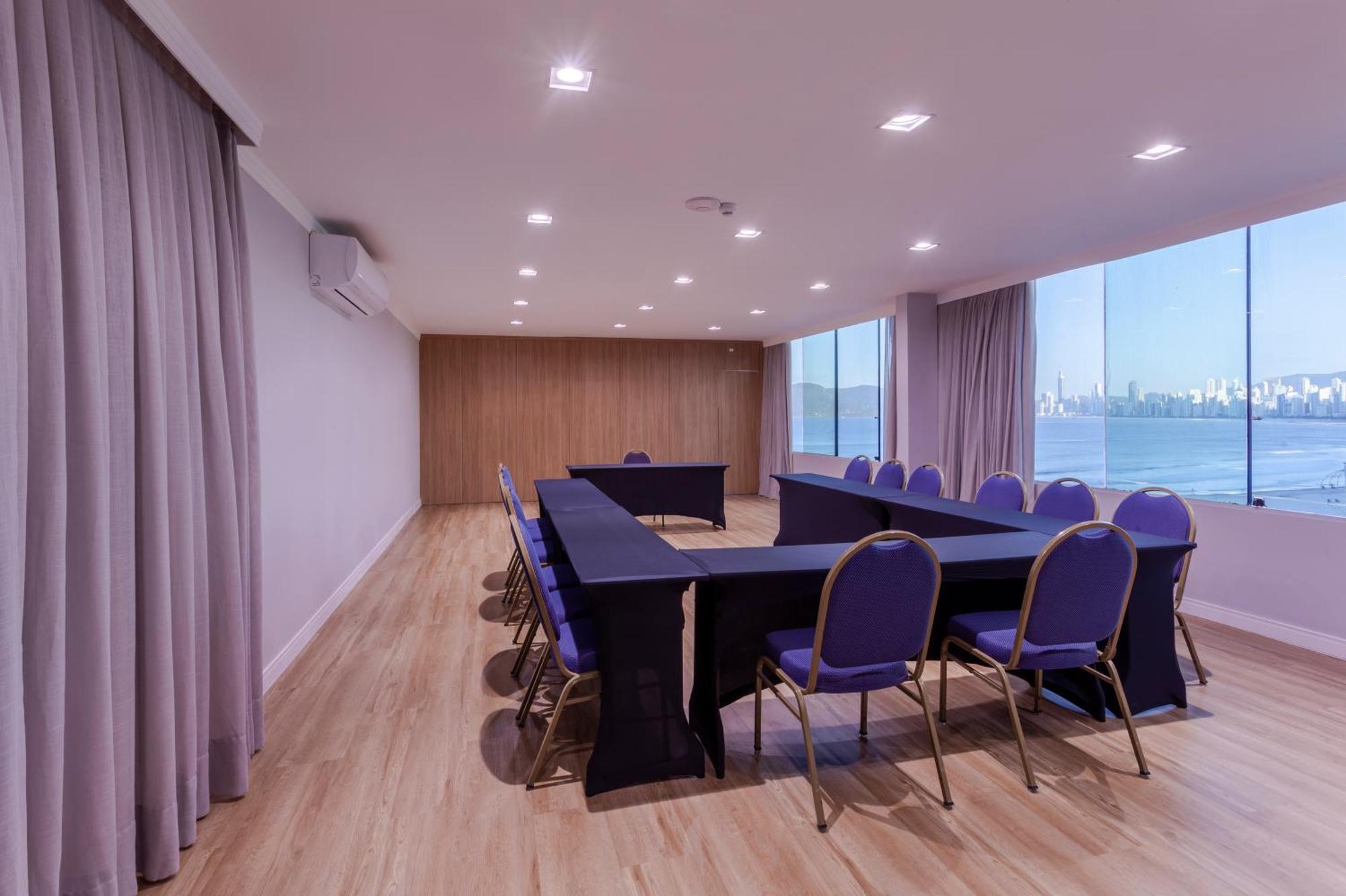 Hotel Marambaia E Convencoes 4*